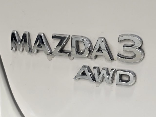 Used 2023 MAZDA MAZDA3 s AWD/4WD image 4