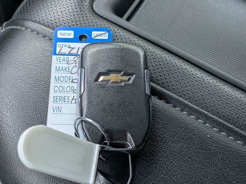 Used 2020 Chevrolet Silverado 1500 High Country w/ Safety Package II image 33