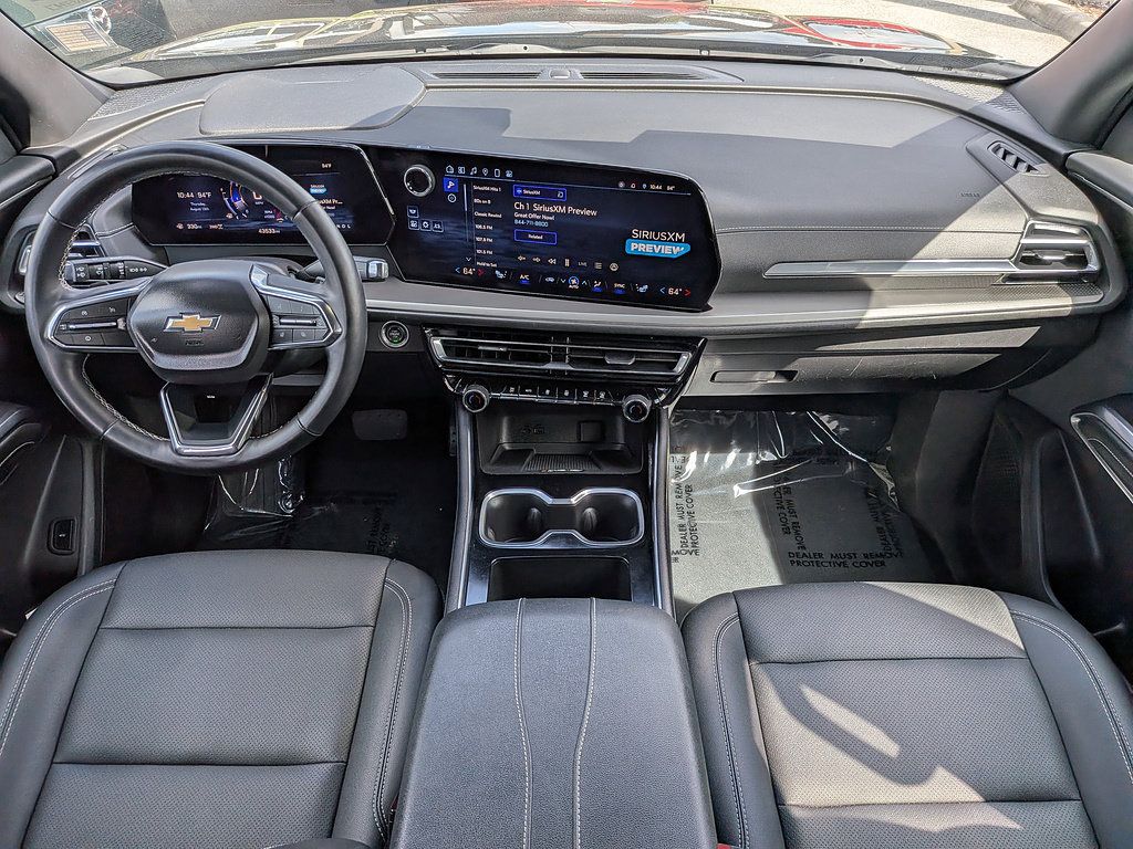 Certified 2025 Chevrolet Traverse LT AWD/4WD image 14