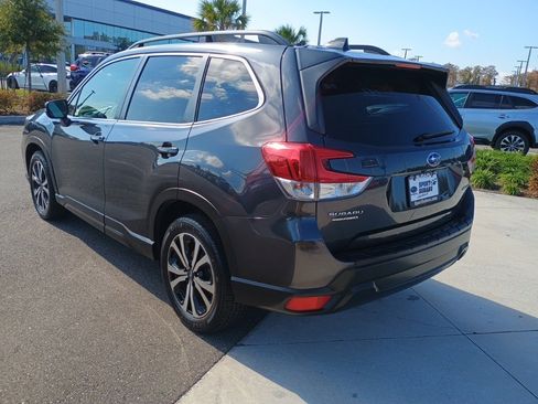 Used 2019 Subaru Forester Limited w/ Popular Package #3 image 7