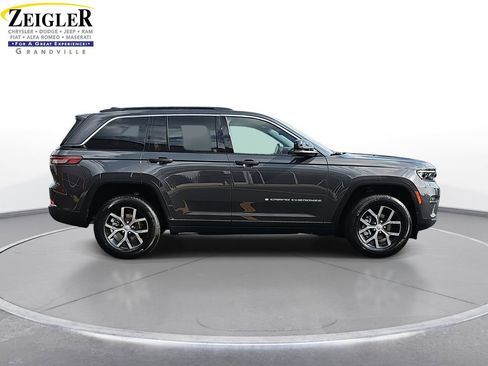 New 2025 Jeep Grand Cherokee Limited w/ Trailer Tow Package image 4
