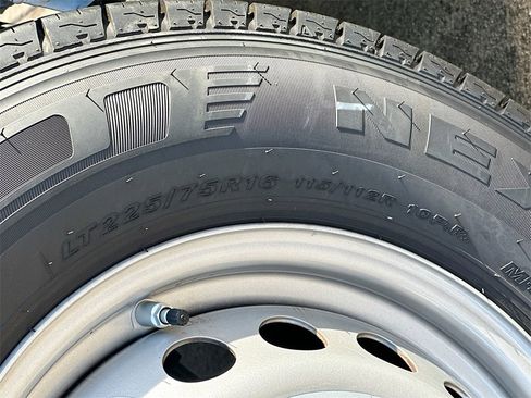 Used 2024 RAM ProMaster 3500 w/ Delivery Van Package image 33