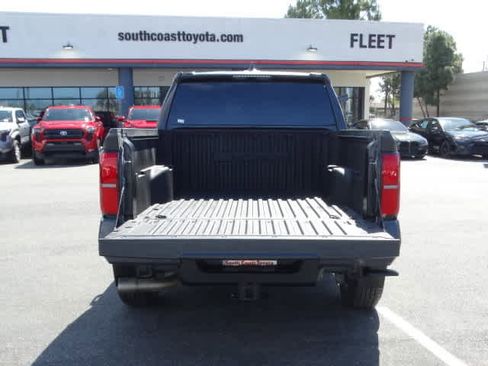 Used 2024 Toyota Tacoma SR5 image 16