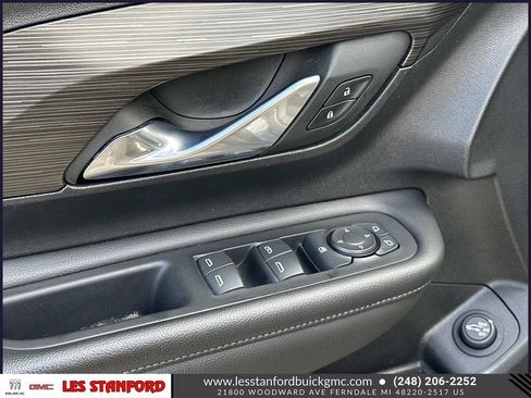 Used 2023 GMC Terrain SLE w/ Driver Convenience Package FWD image 17