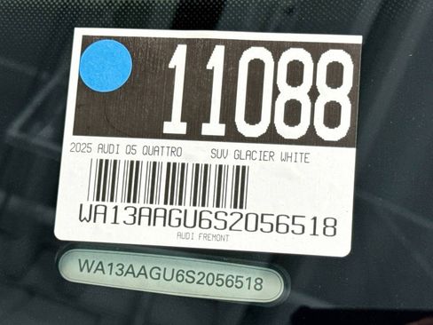 New 2025 Audi Q5 Prestige image 29