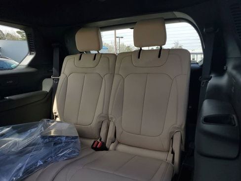 New 2026 Jeep Grand Cherokee L Limited RWD image 16