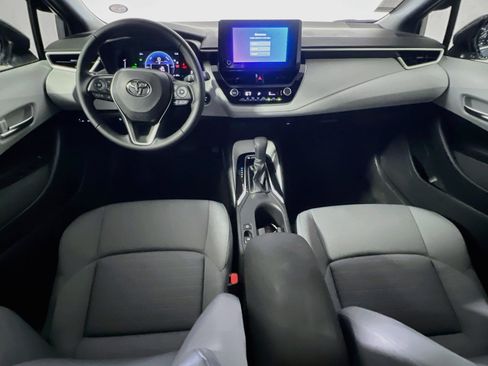 Used 2026 Toyota Corolla SE FWD image 28