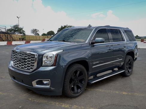 Used 2020 GMC Yukon Denali w/ Open Road Package AWD/4WD image 5