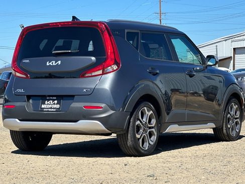 Used 2022 Kia Soul X-Line FWD image 4