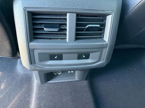 Used 2020 Volkswagen Atlas Cross Sport SEL Premium R-Line image 27