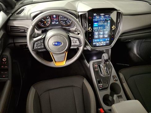 Used 2025 Subaru Crosstrek 2.5i Wilderness AWD/4WD image 2