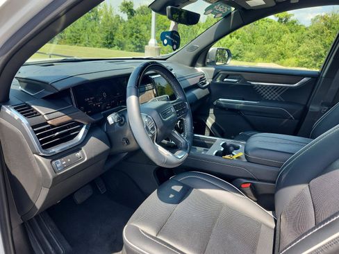 Certified 2024 GMC Acadia Denali w/ Super Cruise Package FWD image 15