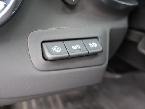 Used 2022 Chevrolet Camaro LT w/ RS Package image 17