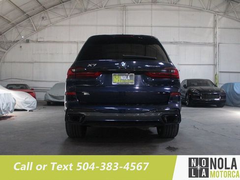 Used 2020 BMW X7 xDrive40i w/ M Sport Package AWD/4WD image 15