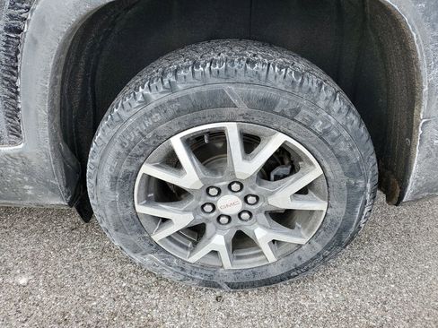 Used 2021 GMC Acadia SLE w/ Driver Convenience Package image 32