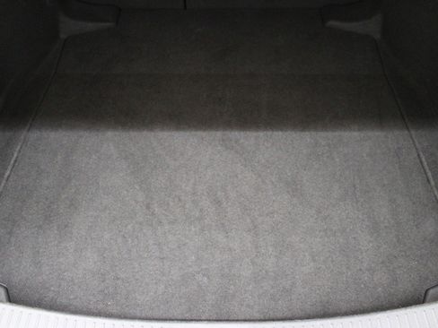 Used 2023 Toyota Corolla LE image 9