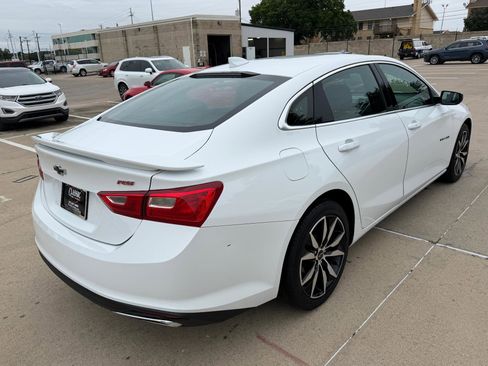 Used 2023 Chevrolet Malibu RS w/ LPO, Floor Liner Package FWD image 6
