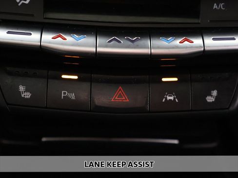 Used 2020 Cadillac XT4 Premium Luxury w/ Cold Weather Package image 5