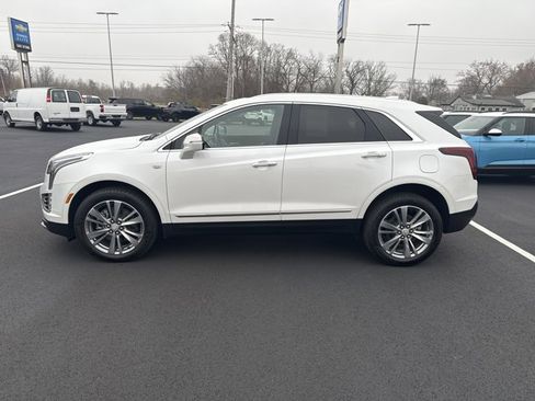 Used 2025 Cadillac XT5 Premium Luxury image 4