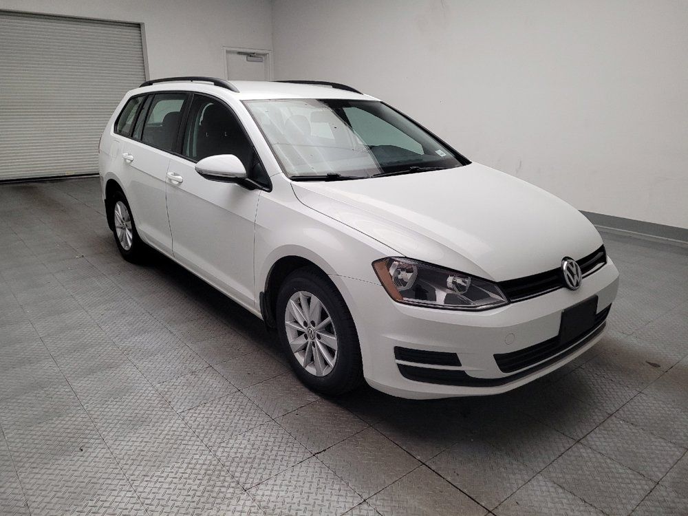 Used 2017 Volkswagen Golf S FWD image 13