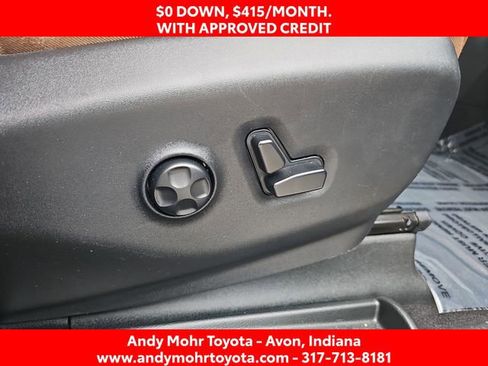 Used 2018 Chrysler Pacifica Limited w/ Advanced Safetytec Group FWD image 38