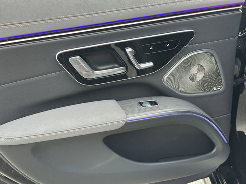 Certified 2023 Mercedes-Benz EQS 580 4MATIC Sedan image 25