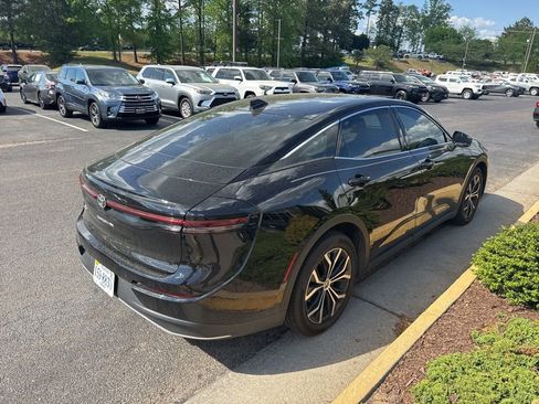 Used 2024 Toyota Crown XLE image 3