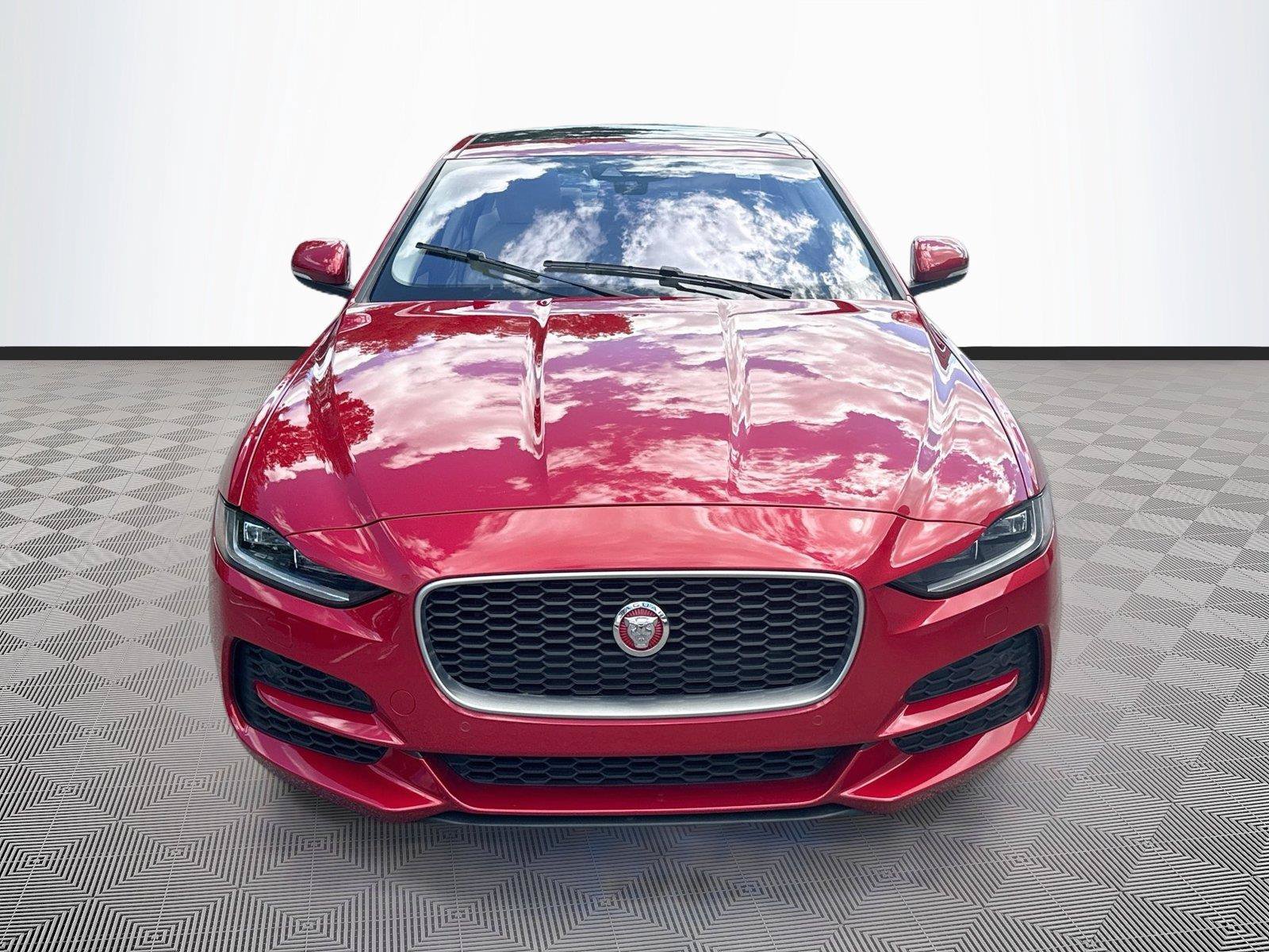 Used 2020 Jaguar XE S RWD image 2