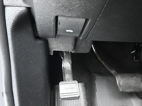 Used 2021 Jeep Grand Cherokee Limited AWD/4WD image 27