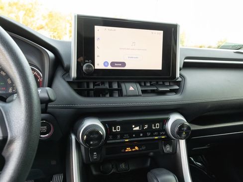 Certified 2024 Toyota RAV4 XLE w/ Convenience Package FWD image 18
