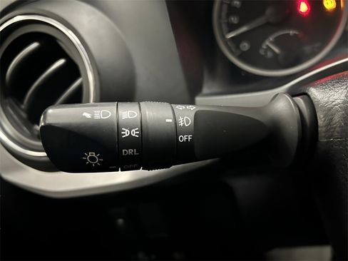 Used 2020 Toyota Tacoma SR5 image 14