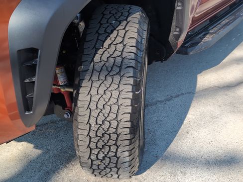 Certified 2025 Toyota Tacoma TRD Off-Road w/ TRD Off Road Premium Package image 12