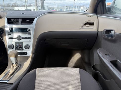 Used 2012 Chevrolet Malibu LS w/ LS Uplevel Package image 24