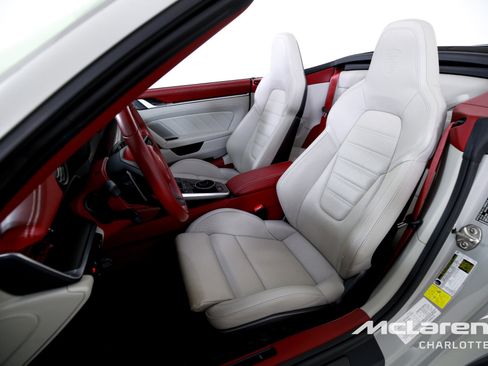 Used 2022 Porsche 911 Turbo S image 11