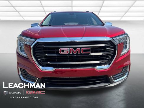 Certified 2023 GMC Terrain SLE w/ Driver Convenience Package FWD image 10