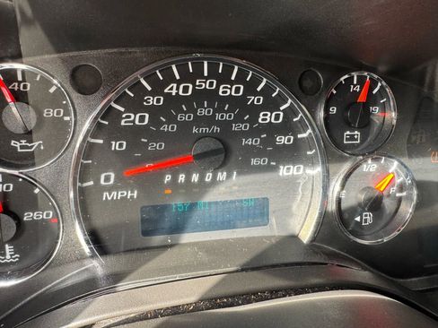 Used 2017 Chevrolet Express 3500 LS image 48