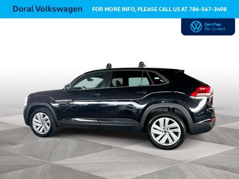 Certified 2023 Volkswagen Atlas Cross Sport SE FWD image 5