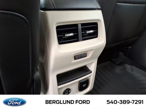 Used 2021 Ford Edge Titanium w/ Equipment Group 301A image 35