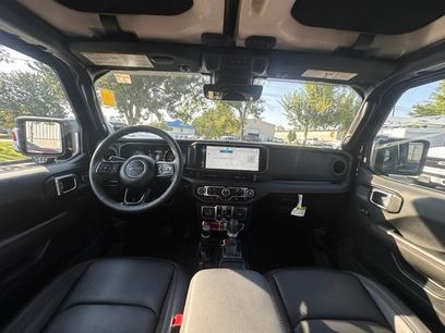 Used 2025 Jeep Wrangler Unlimited Rubicon