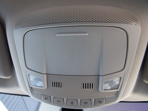 Used 2024 Ford Edge SEL image 30