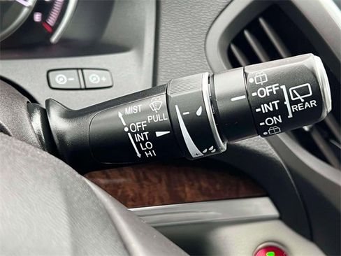 Used 2020 Acura MDX SH-AWD image 27