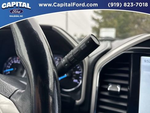 Used 2022 Ford F350 Lariat image 29
