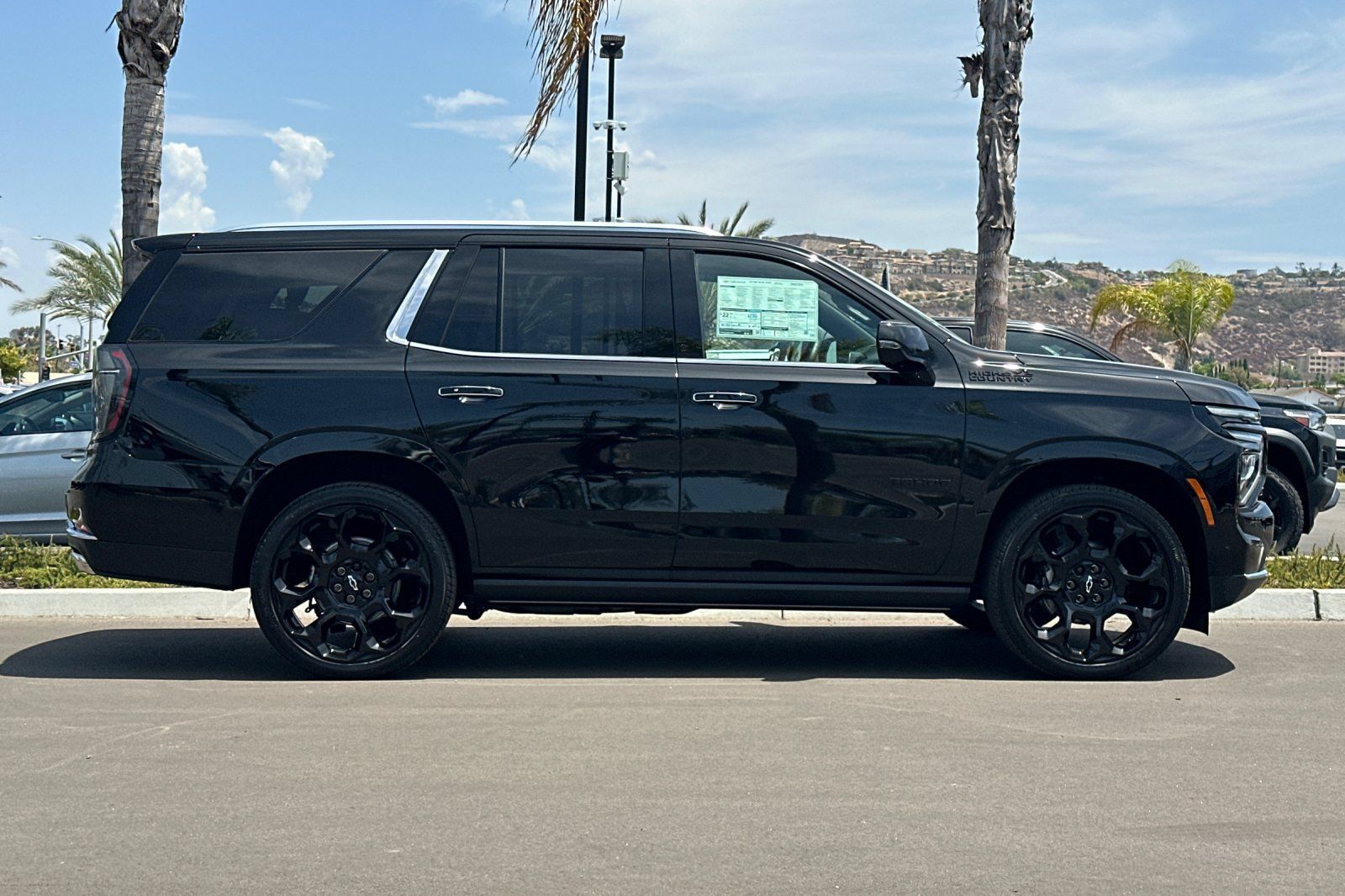 New 2026 Chevrolet Tahoe High Country AWD/4WD image 3