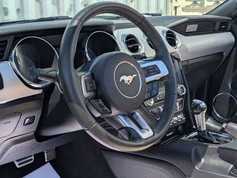 Used 2016 Ford Mustang Premium RWD image 17