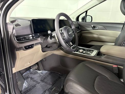 New 2026 Kia Carnival EX FWD image 20