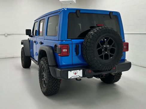 Used 2026 Jeep Wrangler Unlimited Sport AWD/4WD image 8