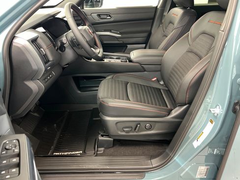 New 2026 Nissan Pathfinder Rock Creek AWD/4WD image 17