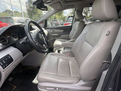 Used 2017 Honda Odyssey Touring image 11