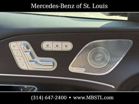 Certified 2025 Mercedes-Benz GLE 450e 4MATIC w/ Driver Assistance Package image 19