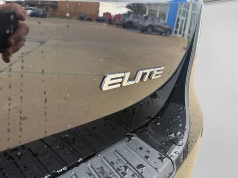 Used 2024 Honda Odyssey Elite image 10